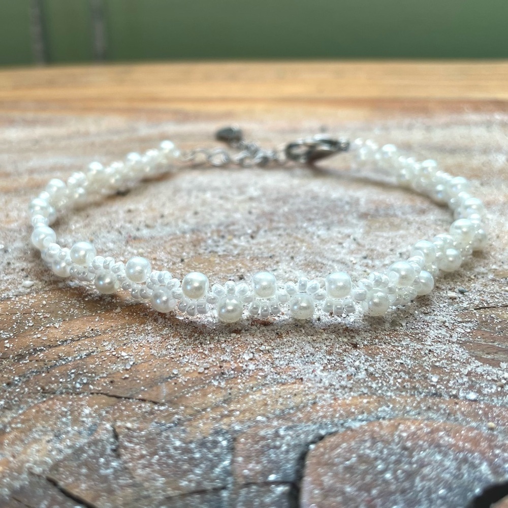 Hand beaded anklet 9”, glass beads and stainless steel findings​